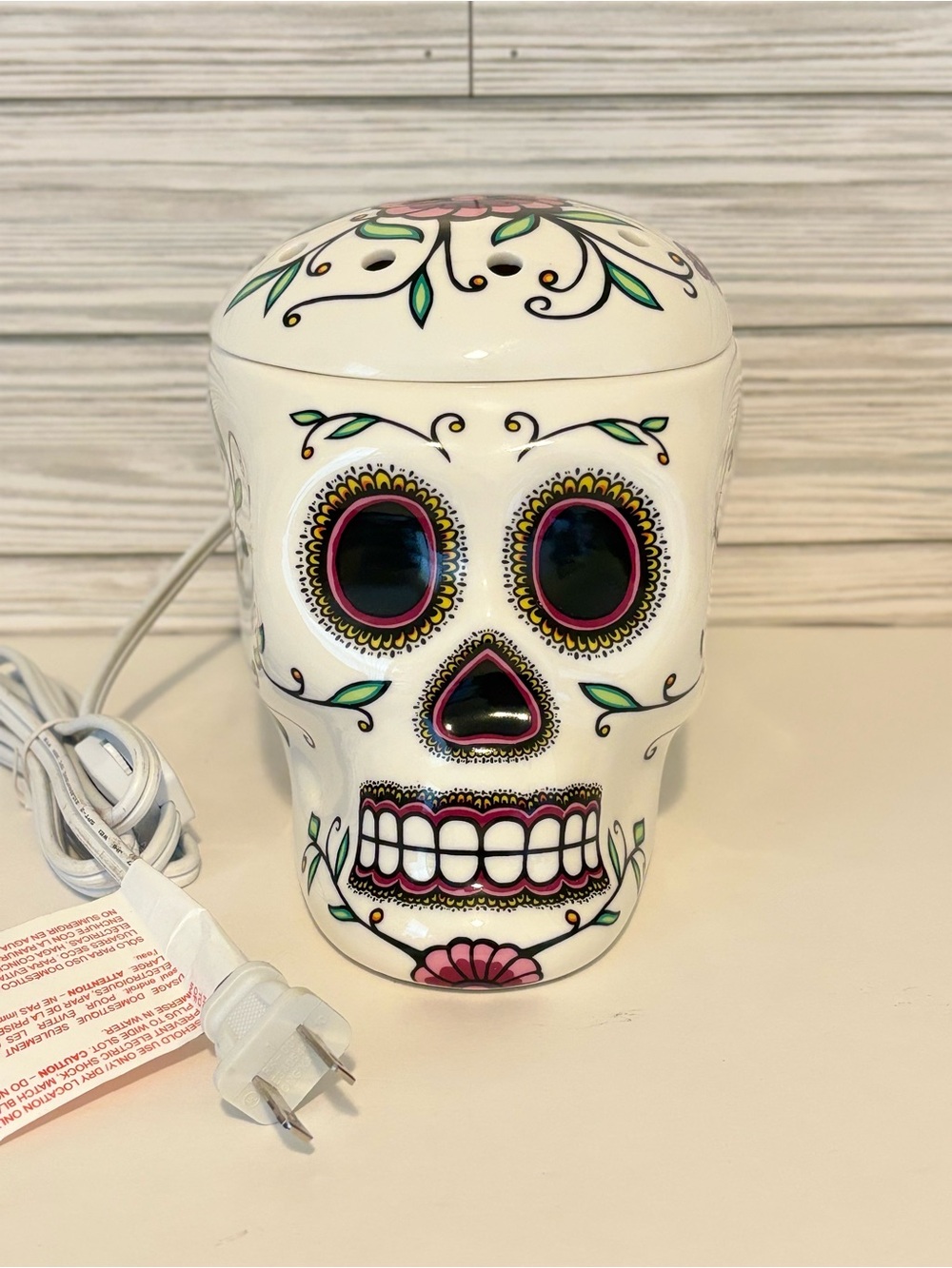 Scentsy Calavera Sugar Skull Wax Warmer Full Size Retired Dia De Los Muertos